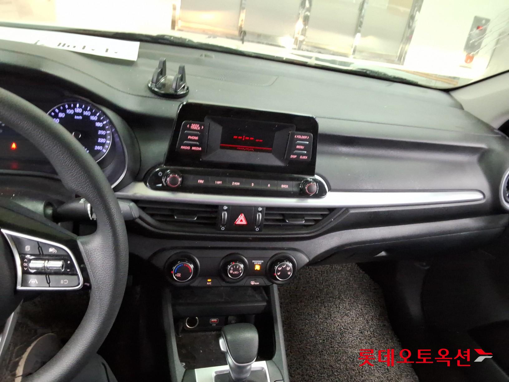 Kia K3 - 32