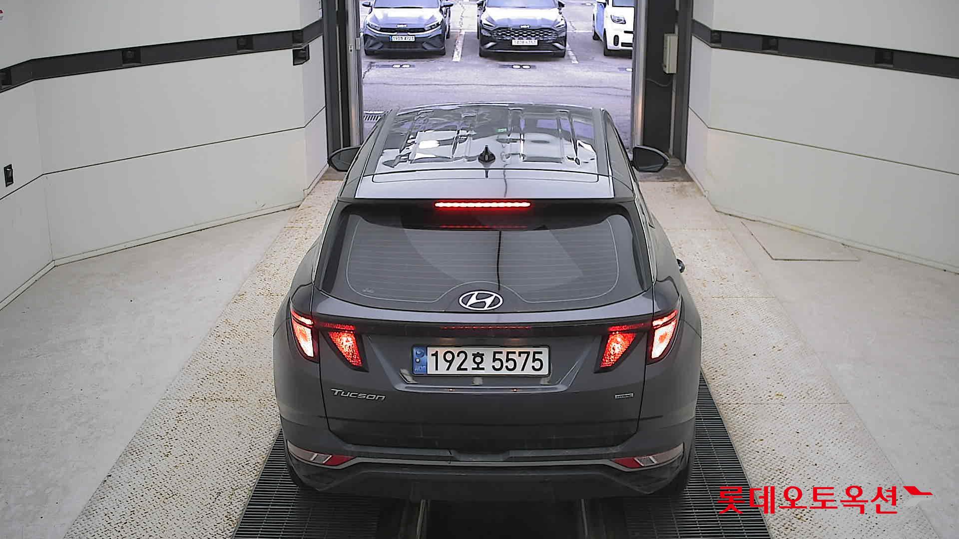 Hyundai Tucson 2023 Titanium Grey Metallic из Кореи, фото 5