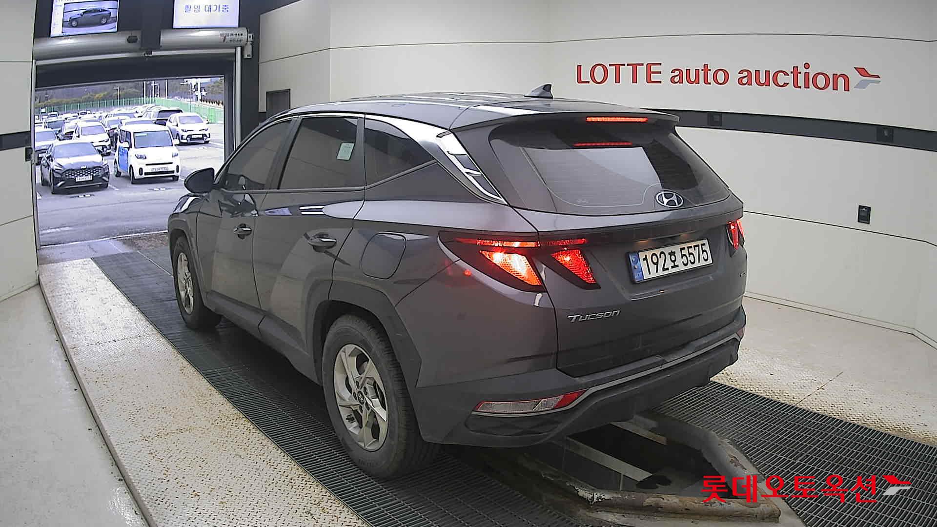 Hyundai Tucson 2023 Titanium Grey Metallic из Кореи, фото 6