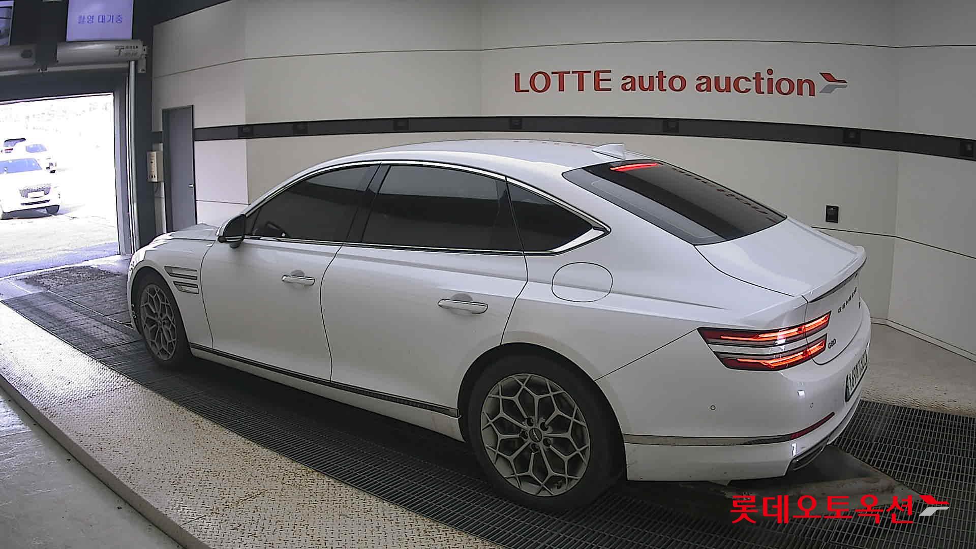 Hyundai G80 id 3471654 из Кореи 10