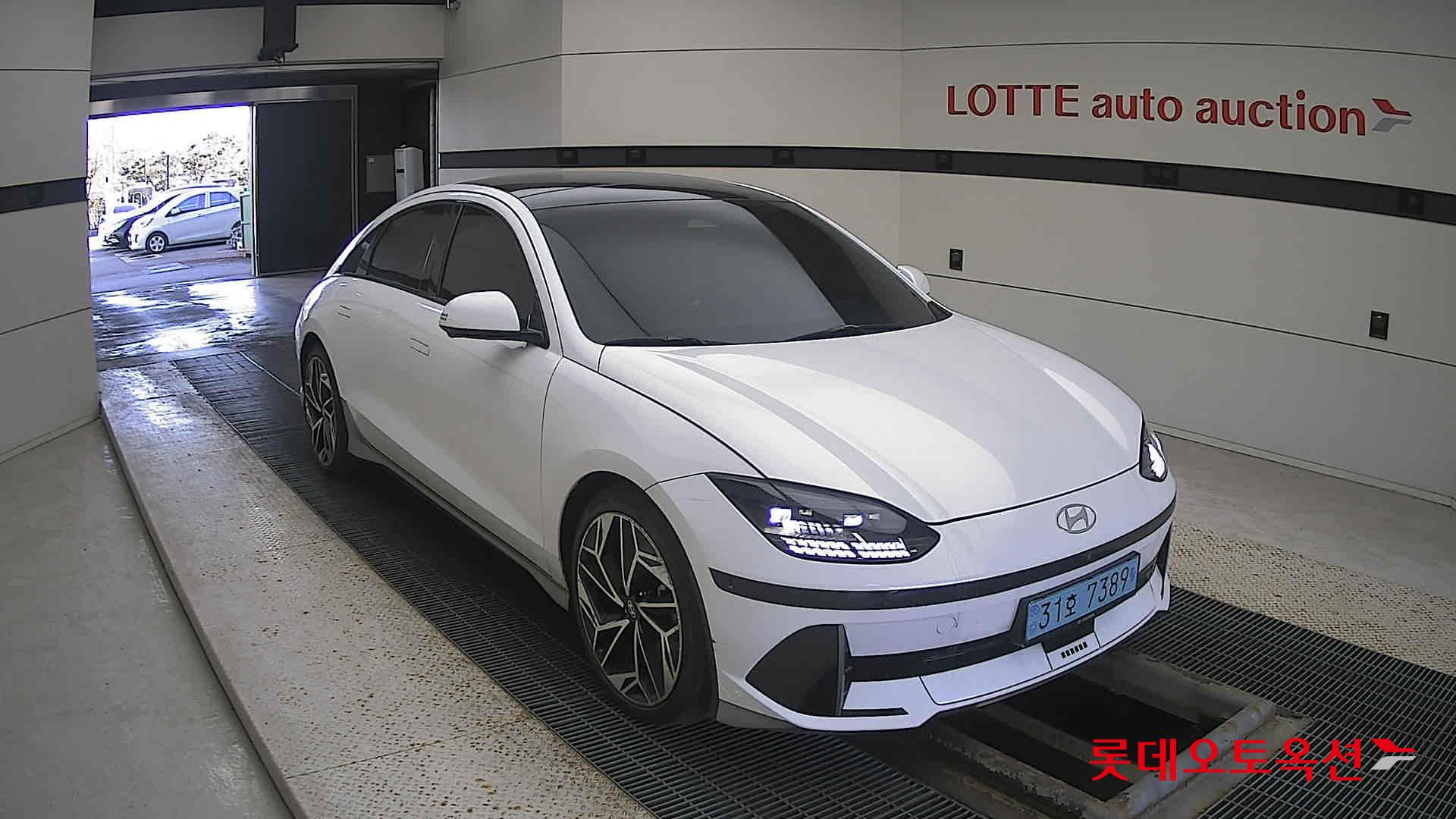 Hyundai IONIQ 6 2023 Serenity White Pearl (Optional addition) из Кореи, фото 2