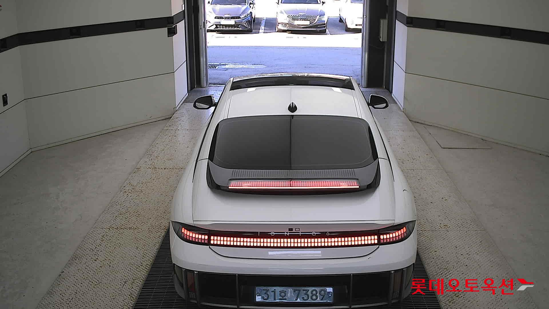 Hyundai IONIQ 6 2023 Serenity White Pearl (Optional addition) из Кореи, фото 5