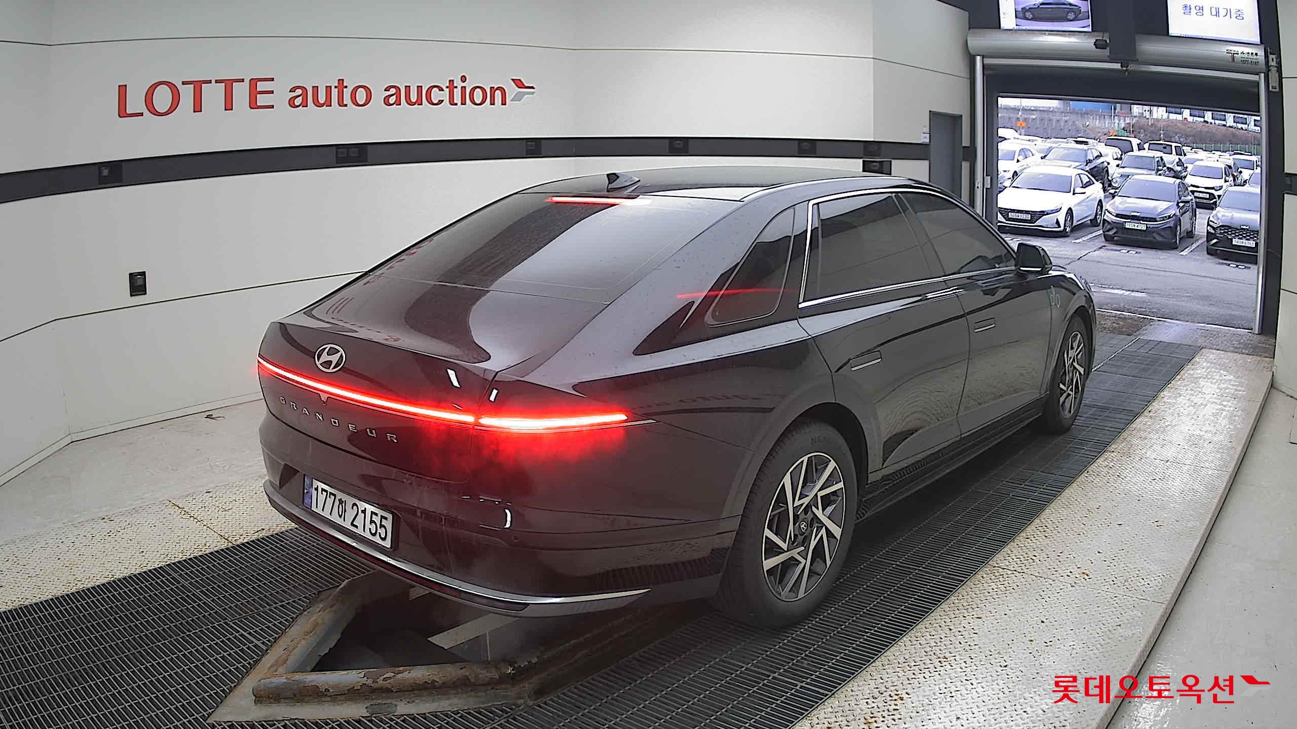 Hyundai Grandeur 2023 Abyss Black Pearl из Кореи, фото 4
