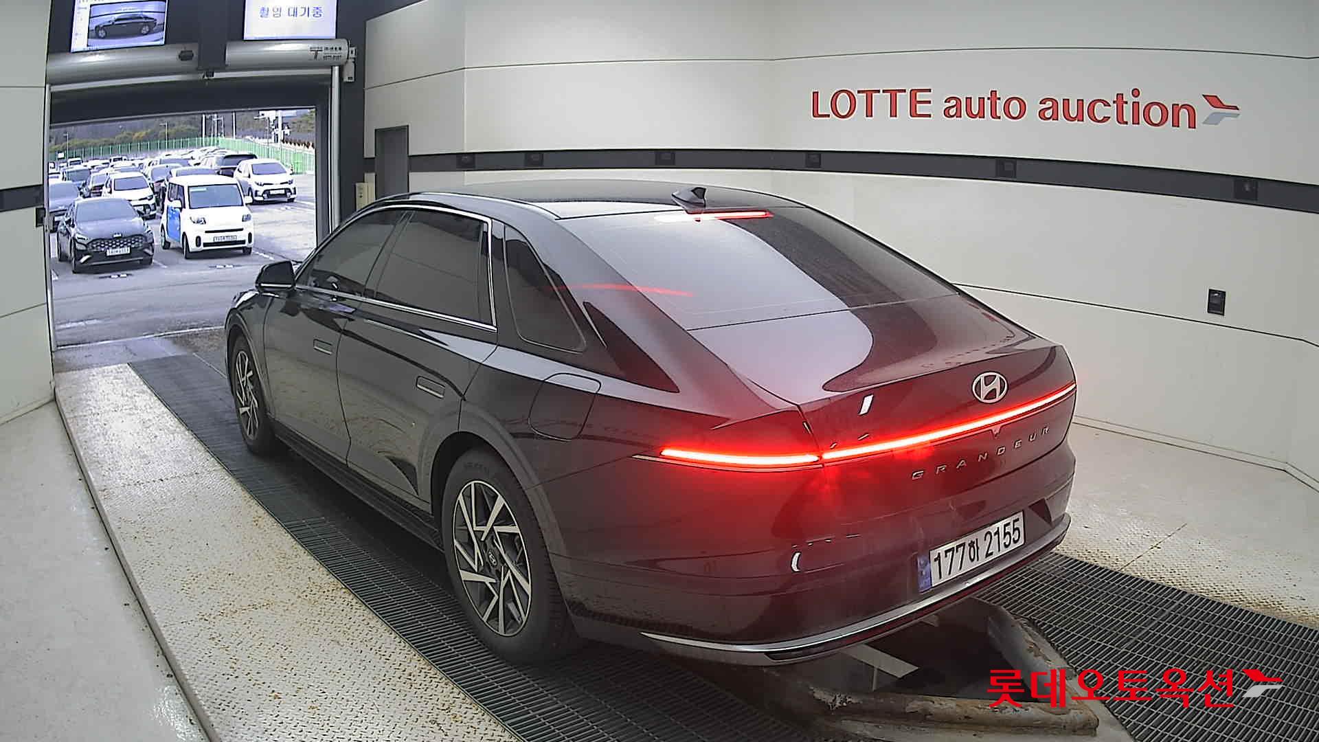 Hyundai Grandeur 2023 Abyss Black Pearl из Кореи, фото 6