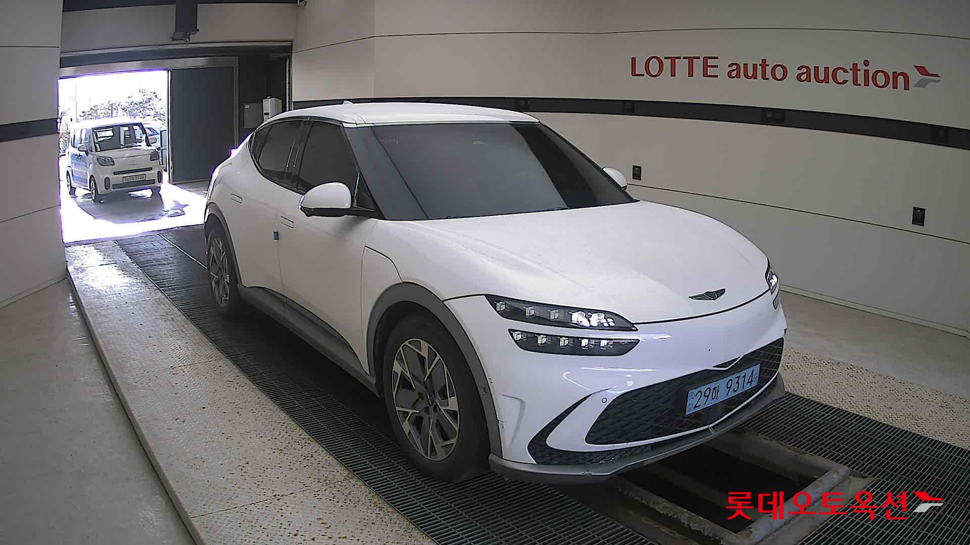 Hyundai GV60 2022 Uyuni White из Кореи, фото 2