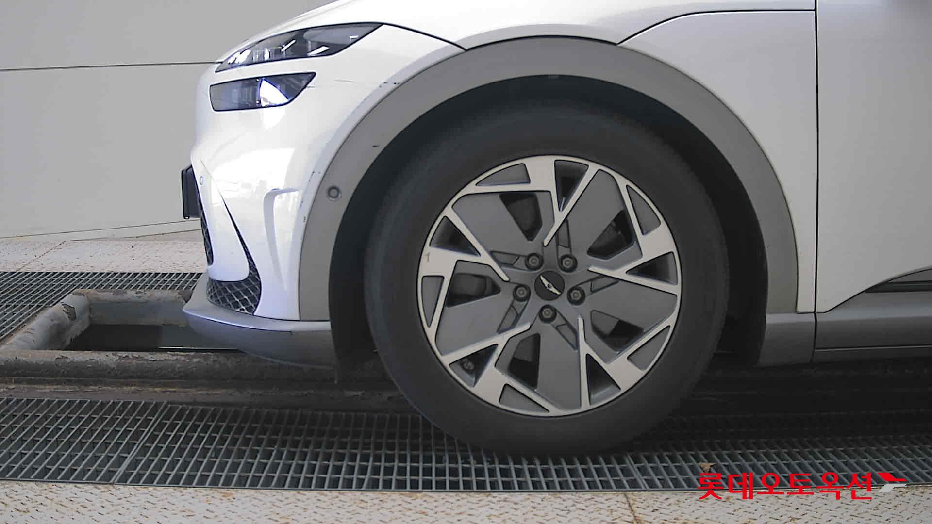 Hyundai GV60 id 3446721 из Кореи 21