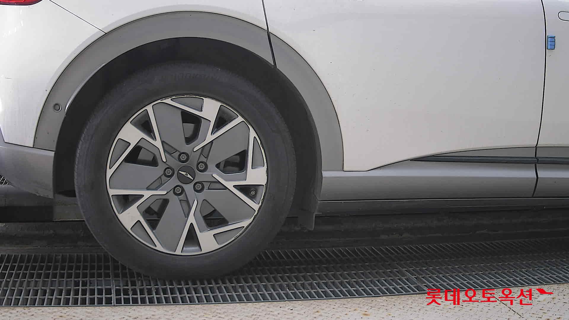 Hyundai GV60 id 3446721 из Кореи 24