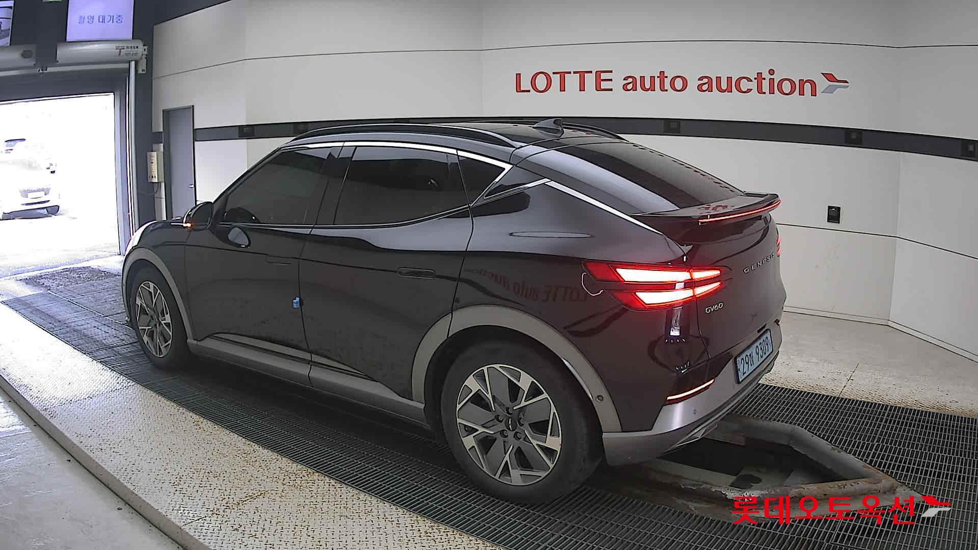 Hyundai GV60 id 3471652 из Кореи 10