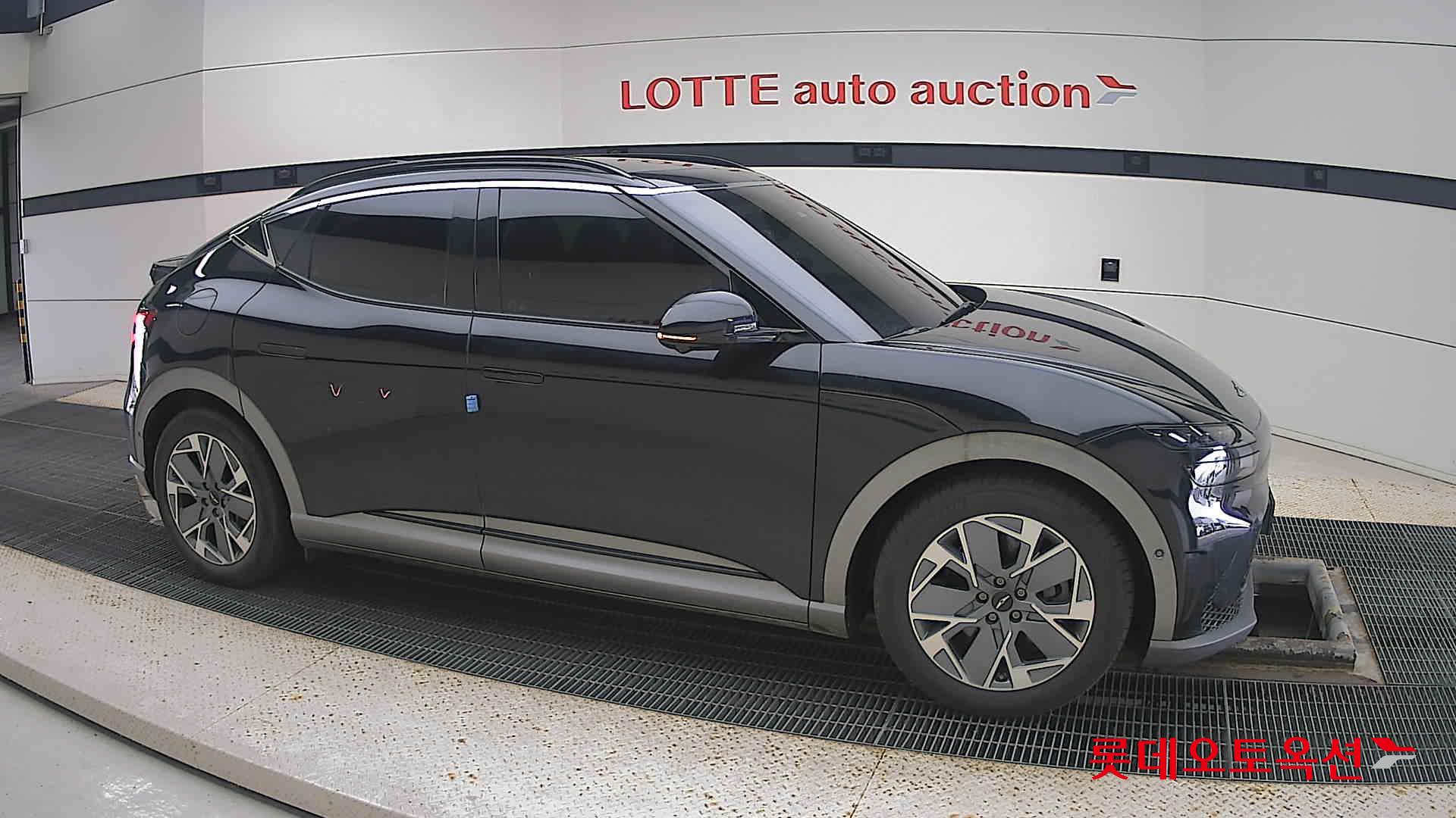 Hyundai GV60 id 3471652 из Кореи 17