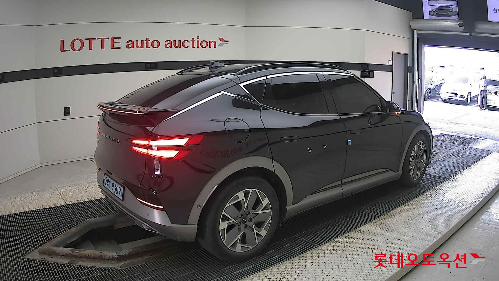 Hyundai GV60 id 3471652 из Кореи 19