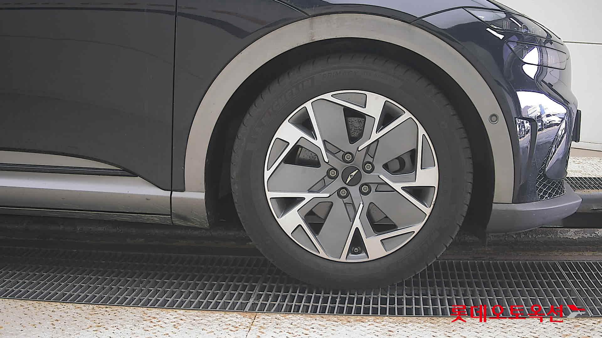 Hyundai GV60 id 3471652 из Кореи 23