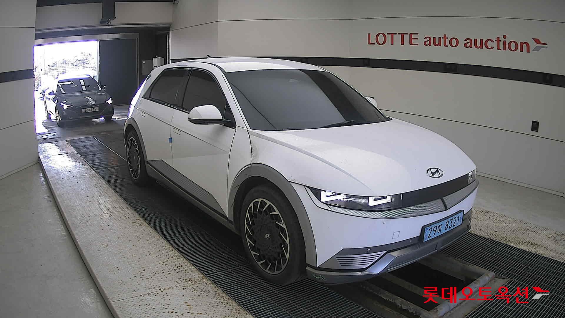 Hyundai IONIQ 5 2022 Atlas White из Кореи, фото 2