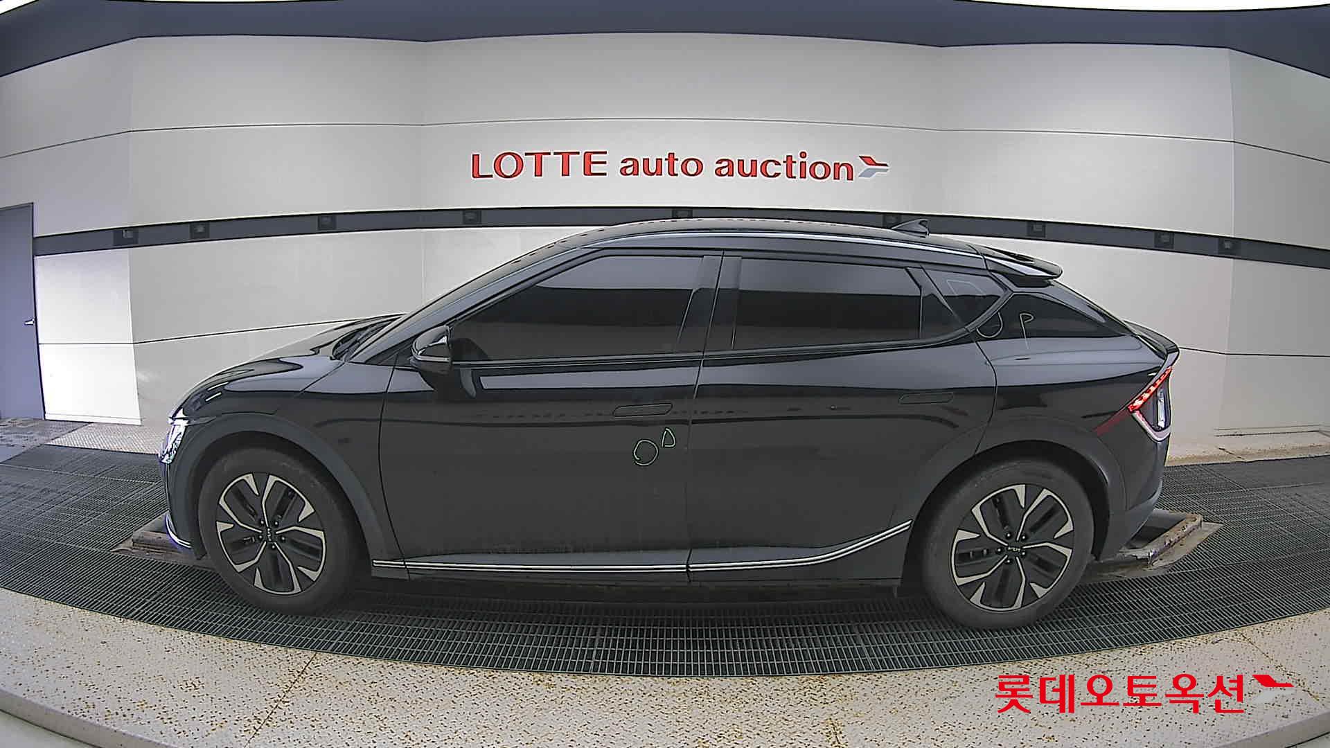 Kia EV6 id 3471564 из Кореи 7