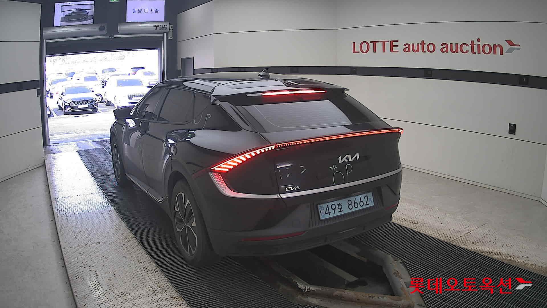 Kia EV6 id 3471564 из Кореи 9