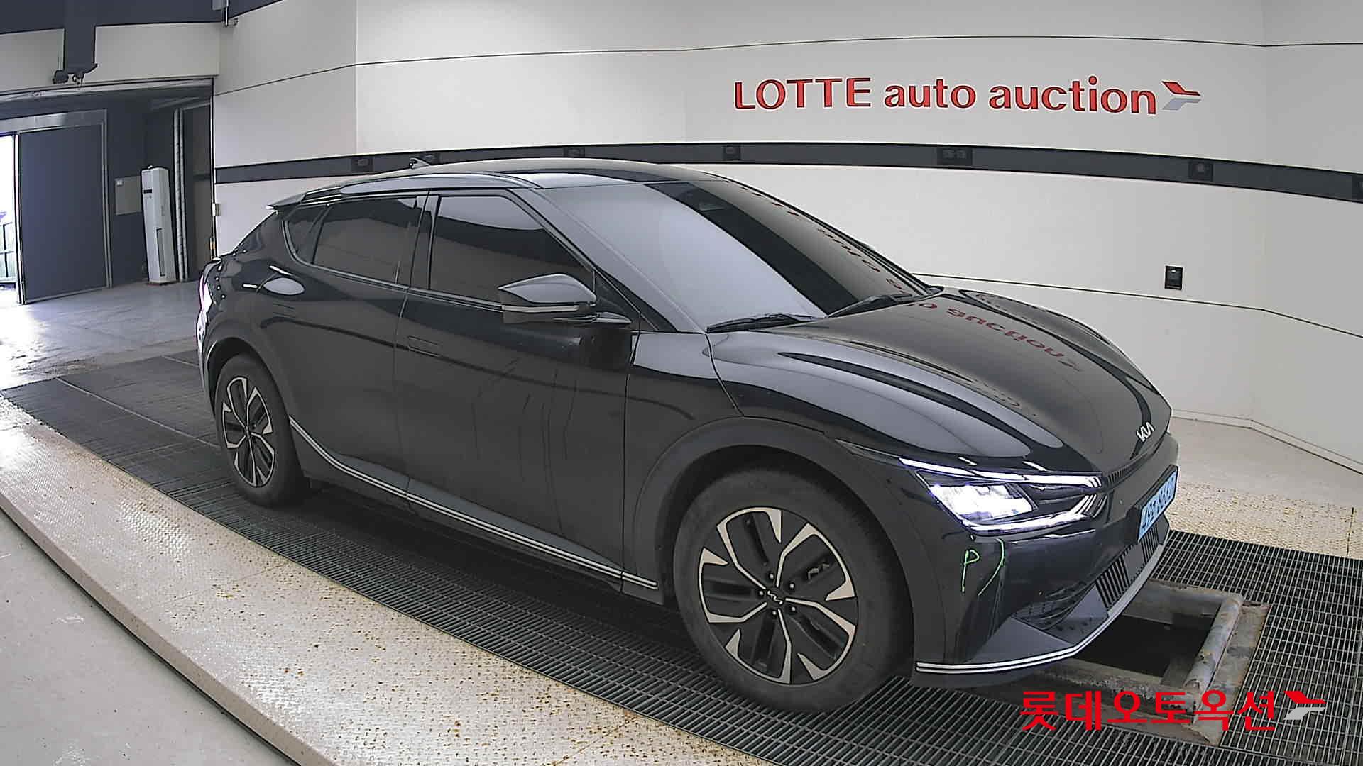 Kia EV6 id 3471564 из Кореи 16