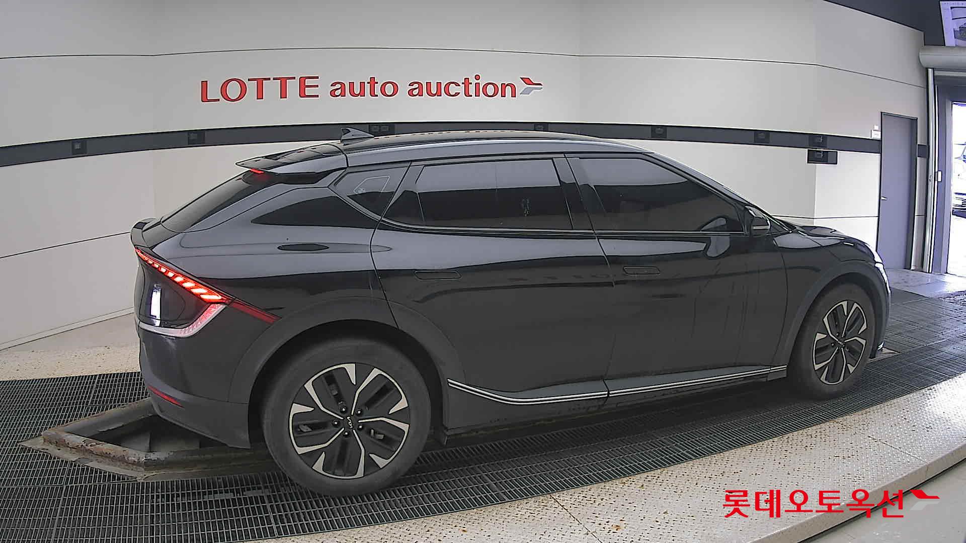 Kia EV6 id 3471564 из Кореи 18