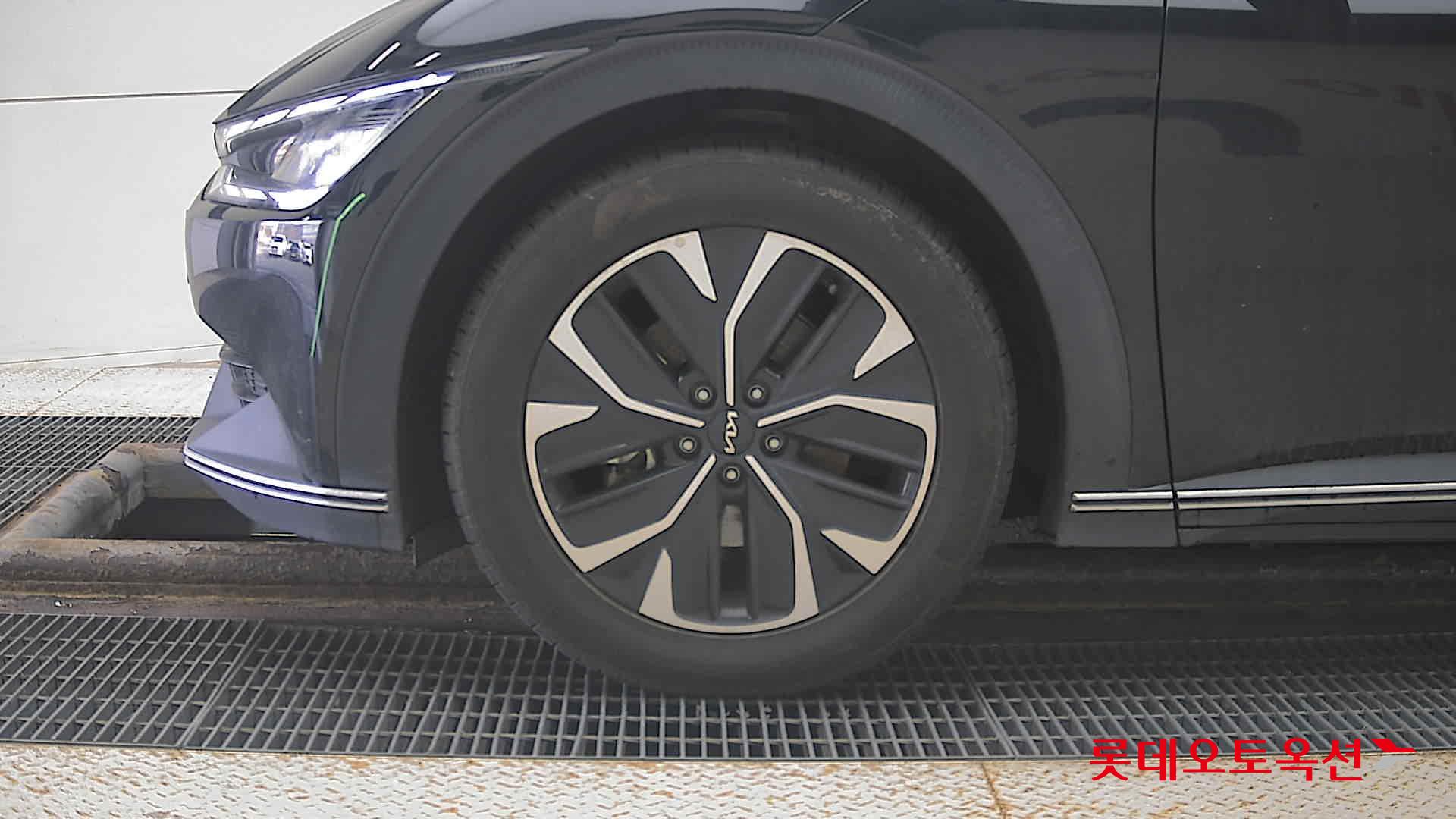 Kia EV6 id 3471564 из Кореи 21