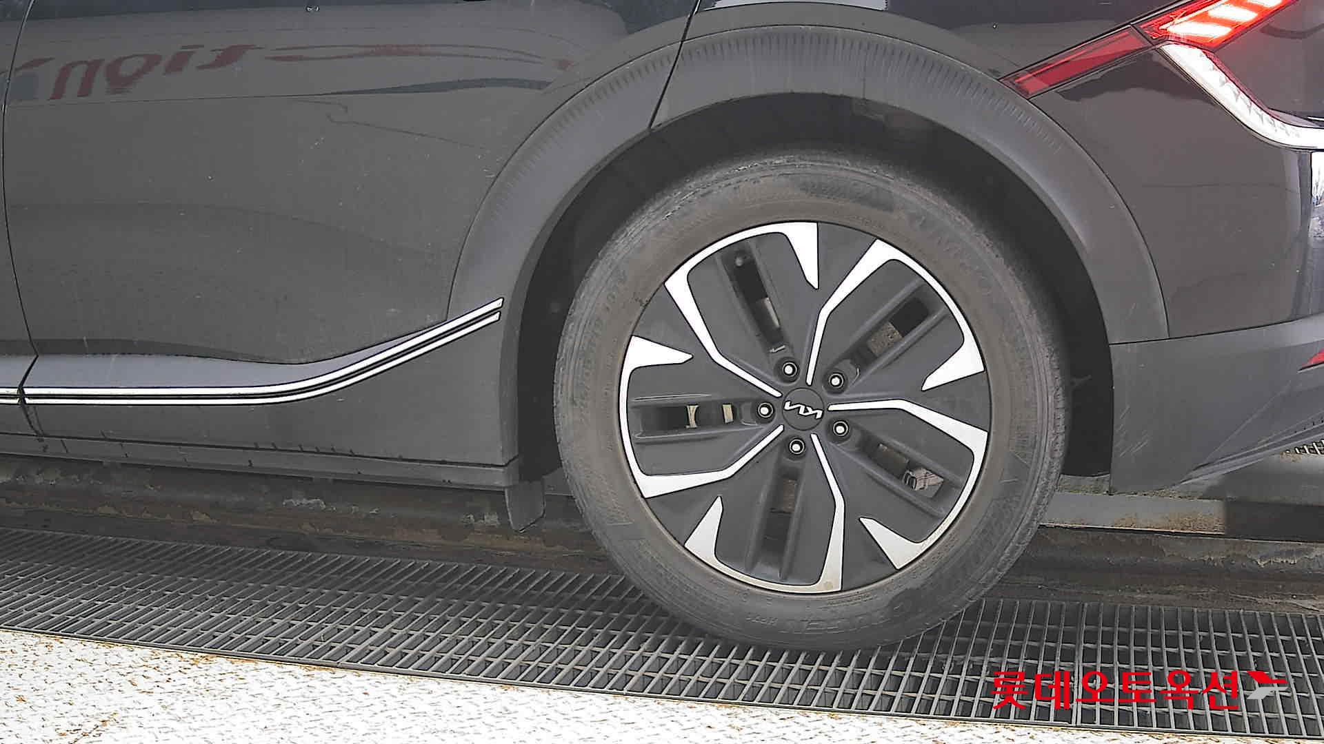 Kia EV6 id 3471564 из Кореи 22