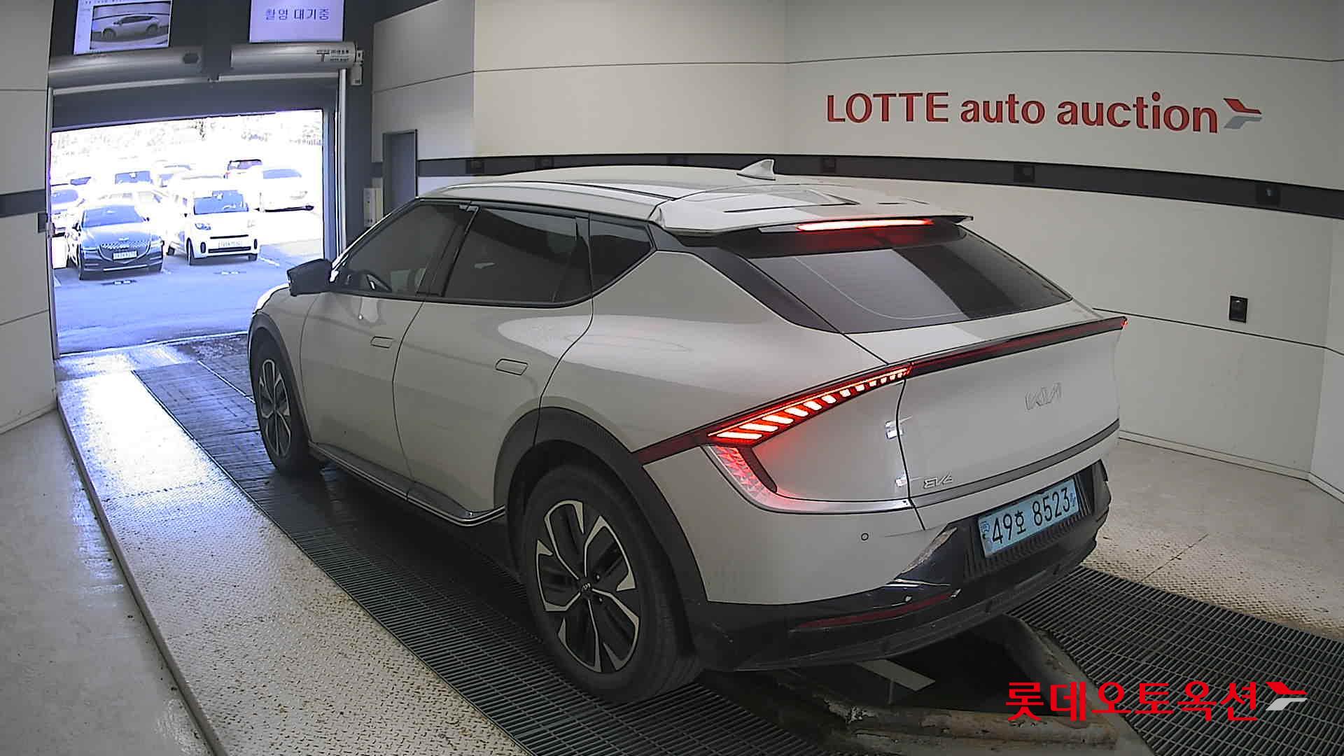 Kia EV6 2022 Glassier из Кореи, фото 6