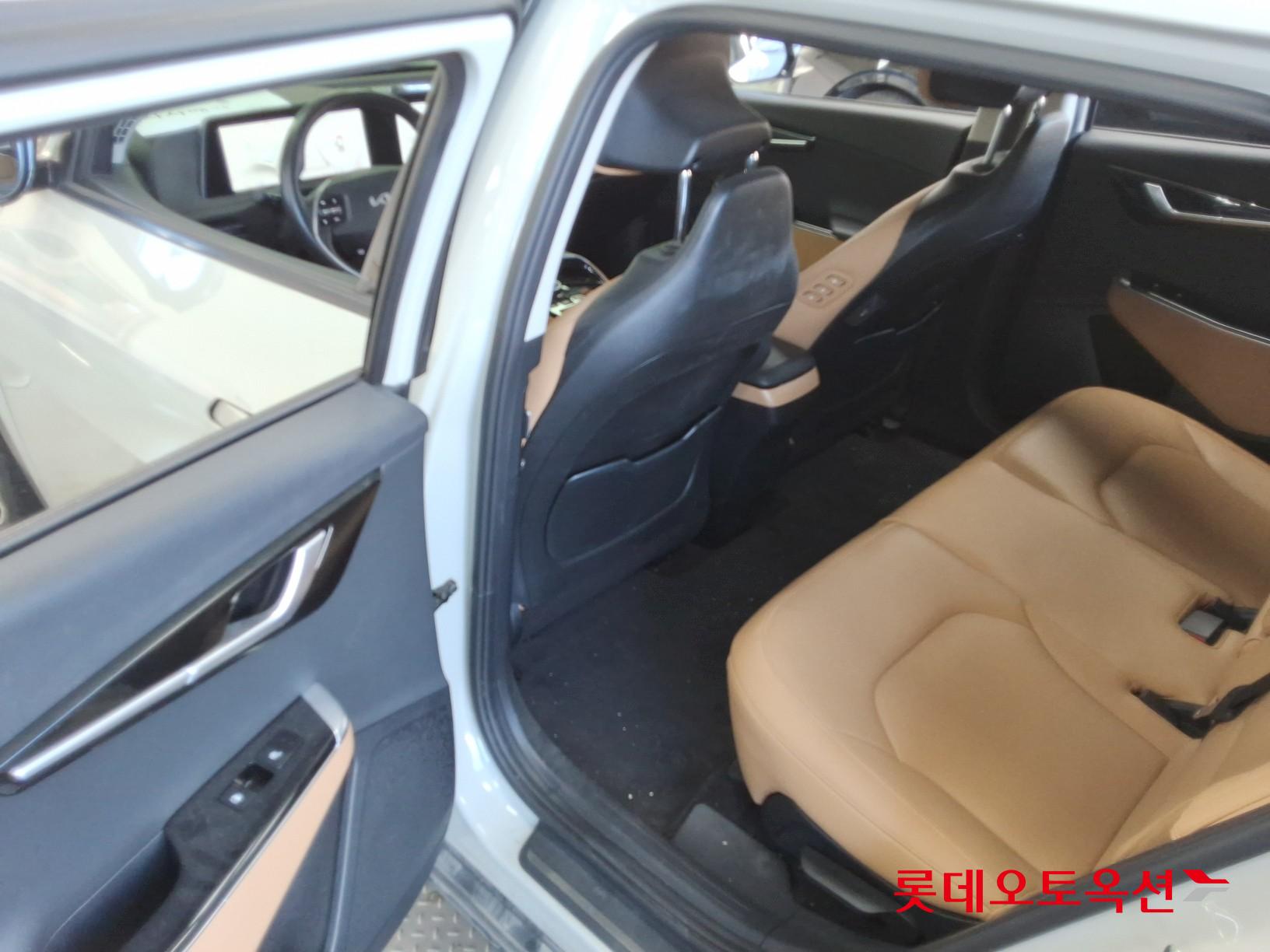 Kia EV6 id 3446741 из Кореи 36