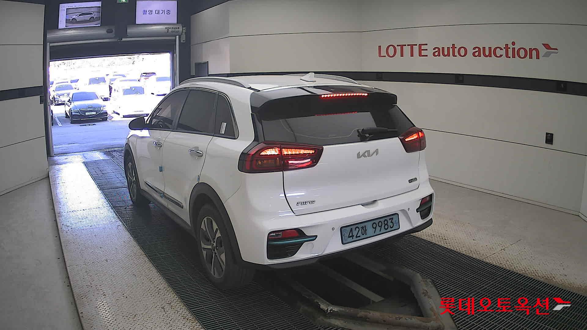 Kia Niro EV id 3446730 из Кореи 9