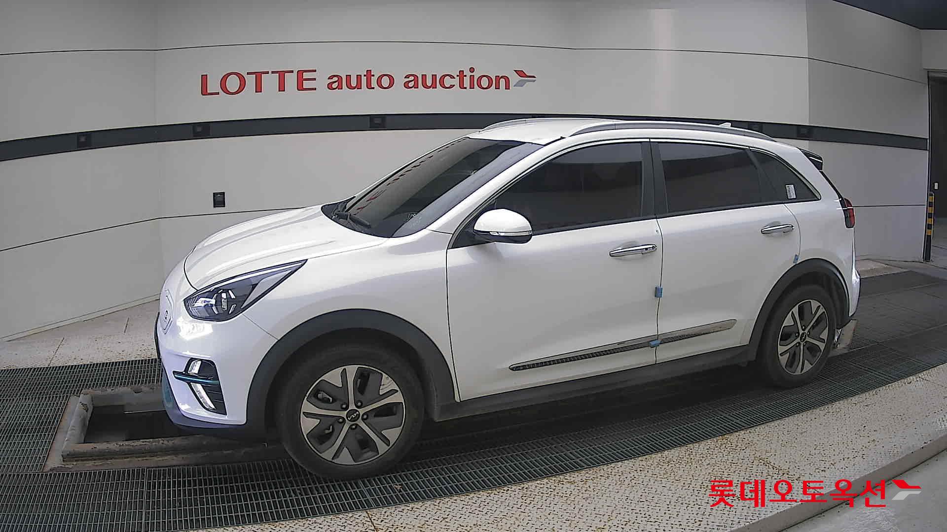 Kia Niro EV id 3446730 из Кореи 12