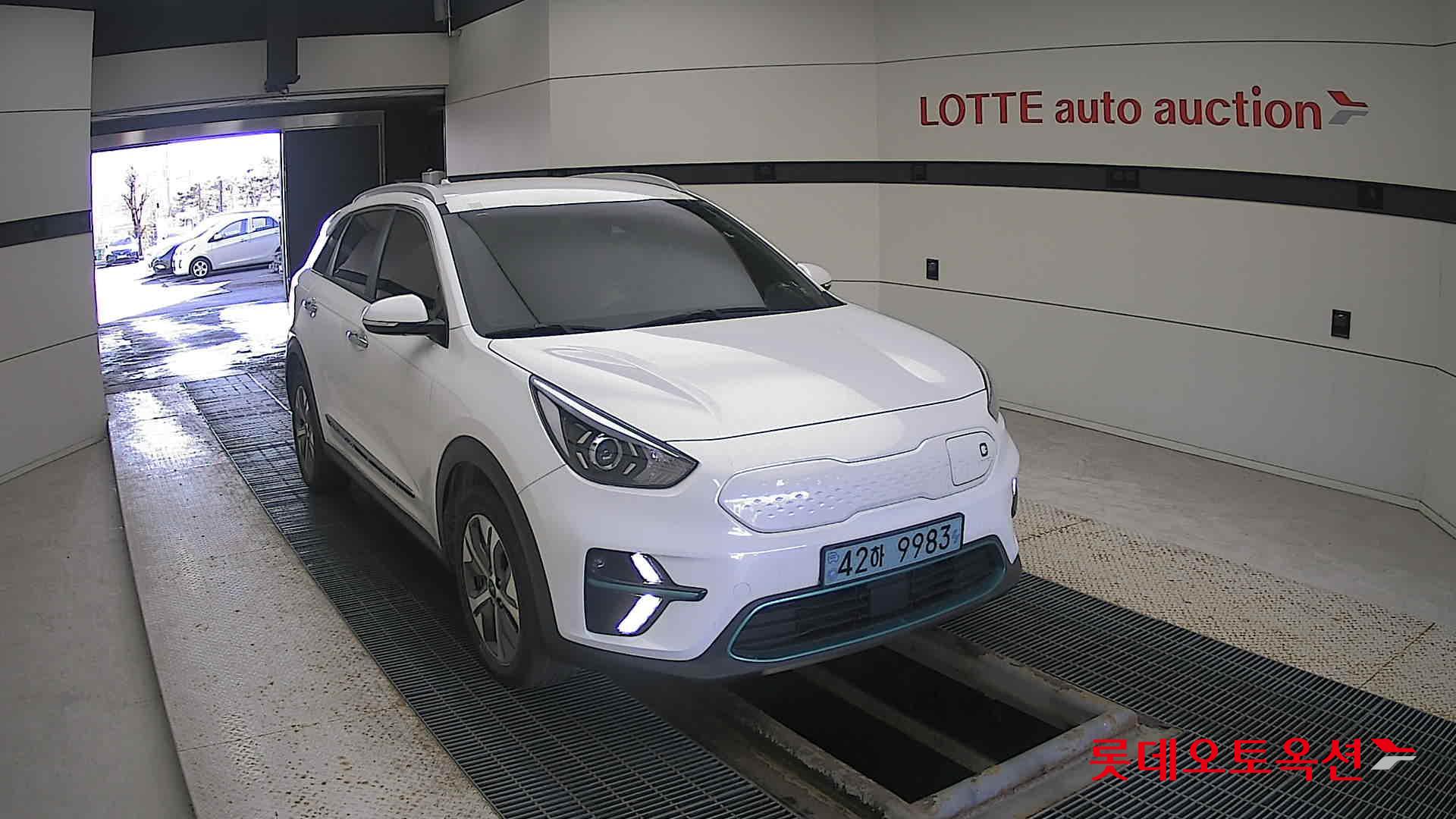 Kia Niro EV id 3446730 из Кореи 15