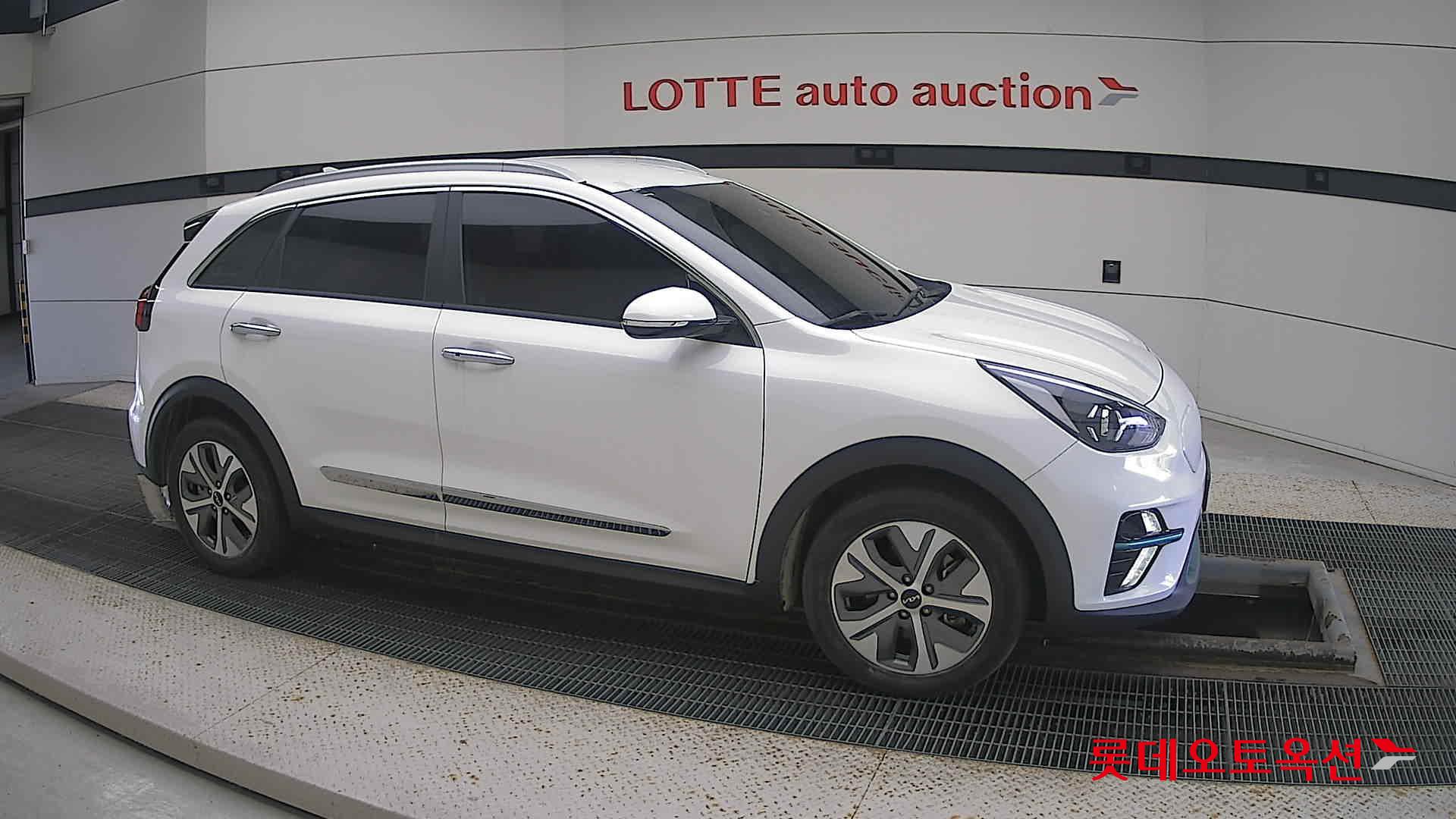 Kia Niro EV id 3446730 из Кореи 17