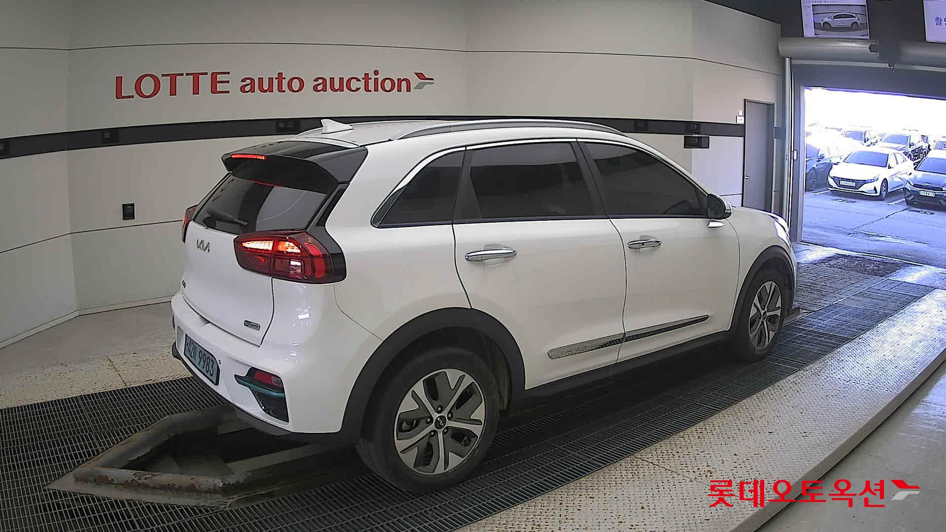 Kia Niro EV id 3446730 из Кореи 19