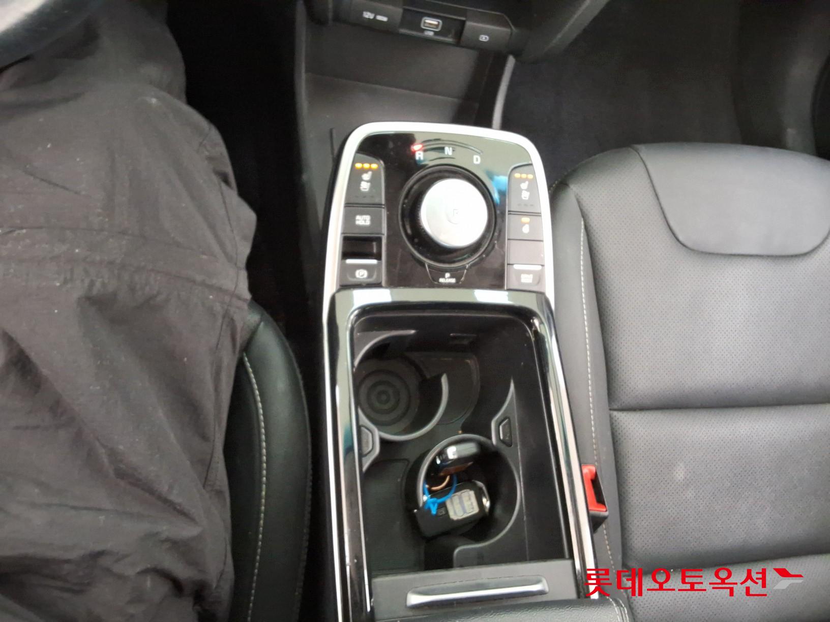 Kia Niro EV id 3446730 из Кореи 31