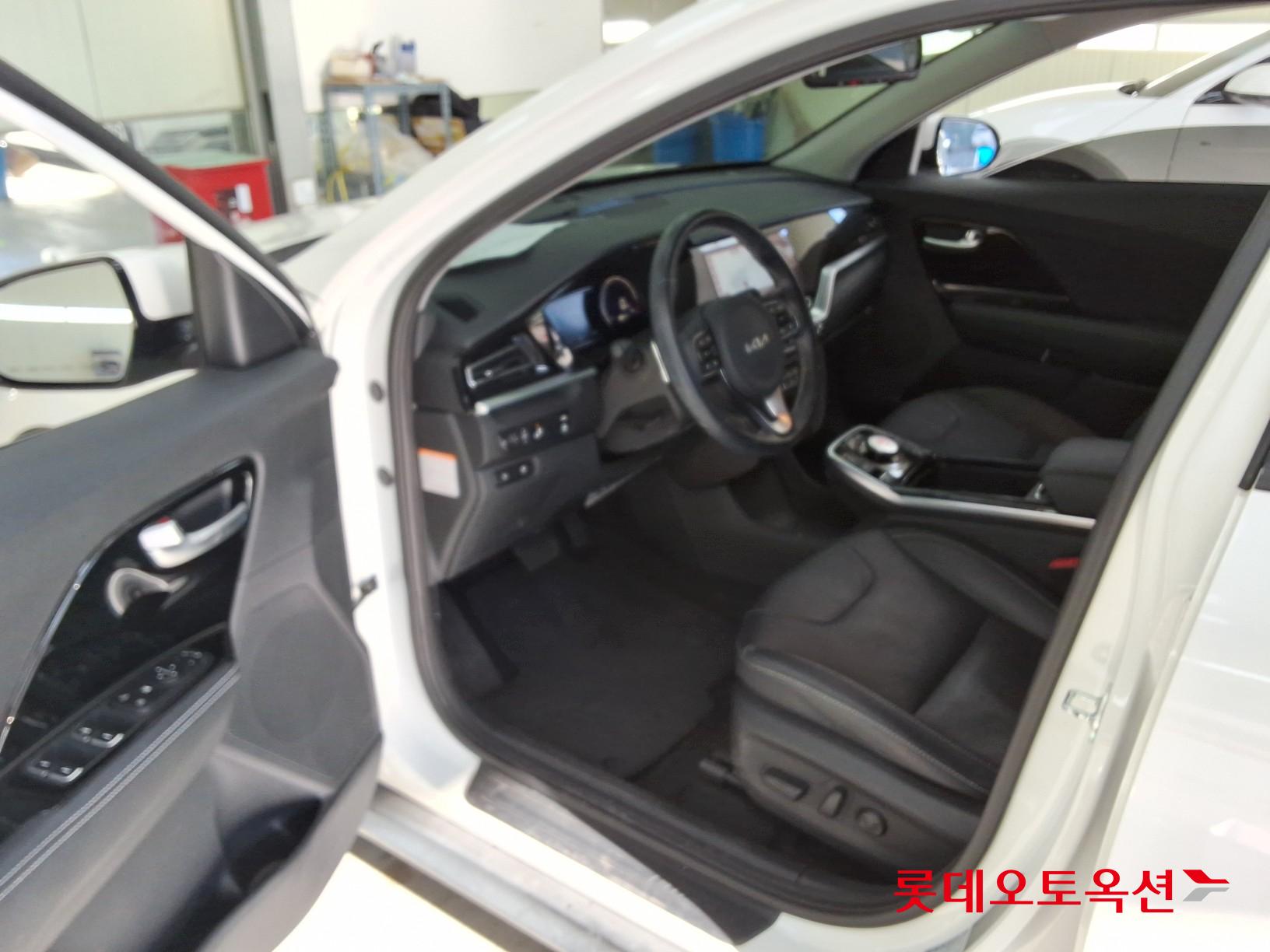 Kia Niro EV id 3446730 из Кореи 34