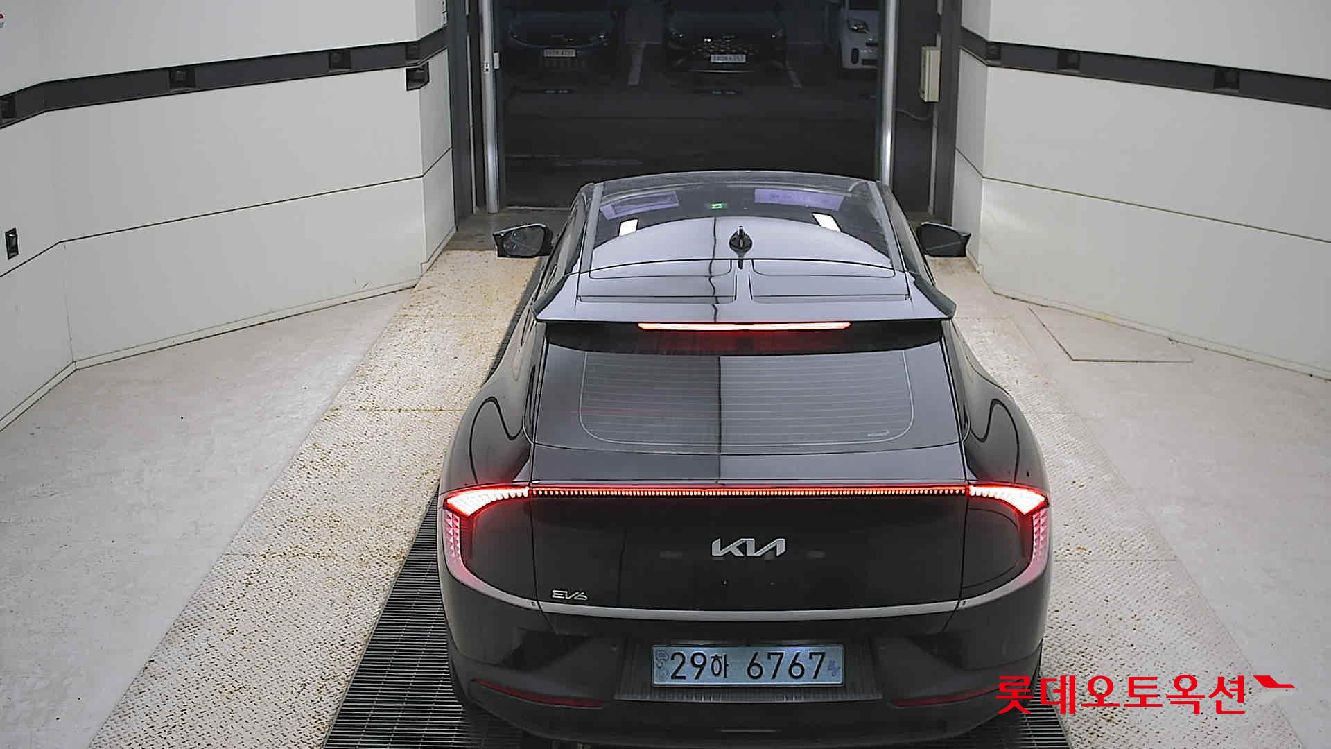 Kia EV6 2022 Aurora Black Pearl из Кореи, фото 5