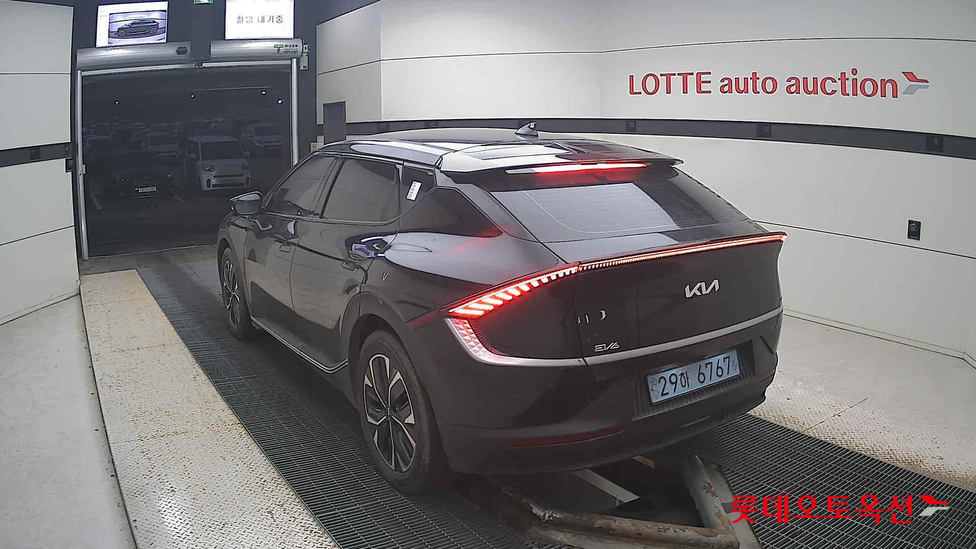 Kia EV6 id 3471571 из Кореи 9