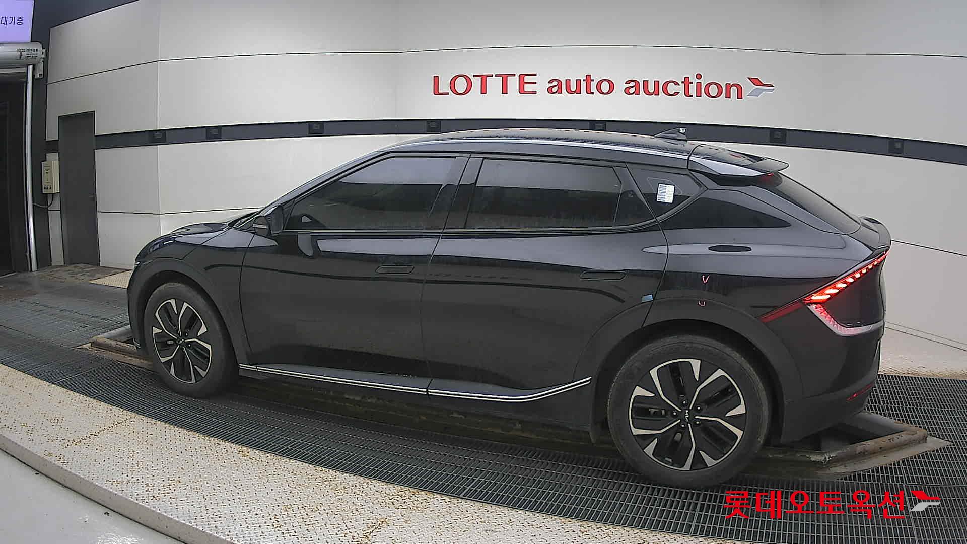 Kia EV6 id 3471571 из Кореи 11