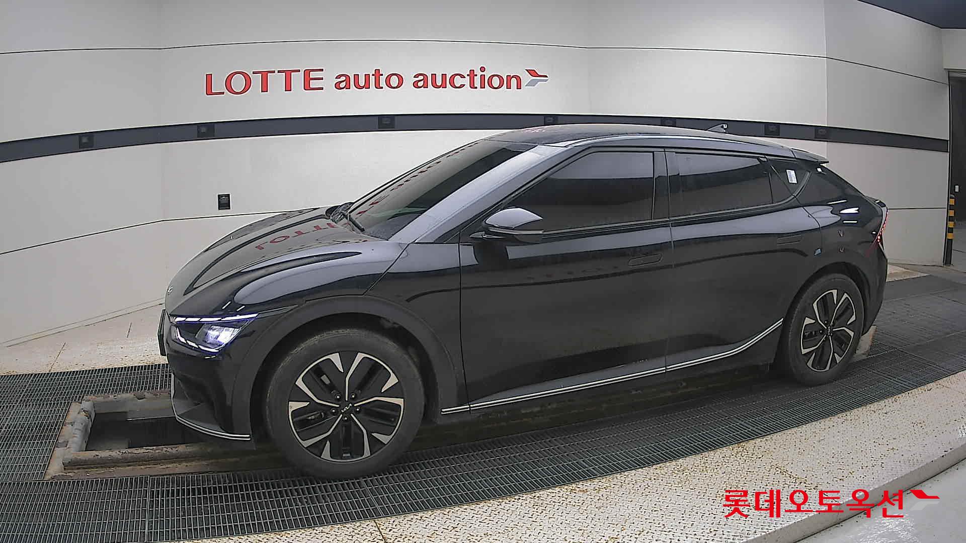 Kia EV6 id 3471571 из Кореи 12
