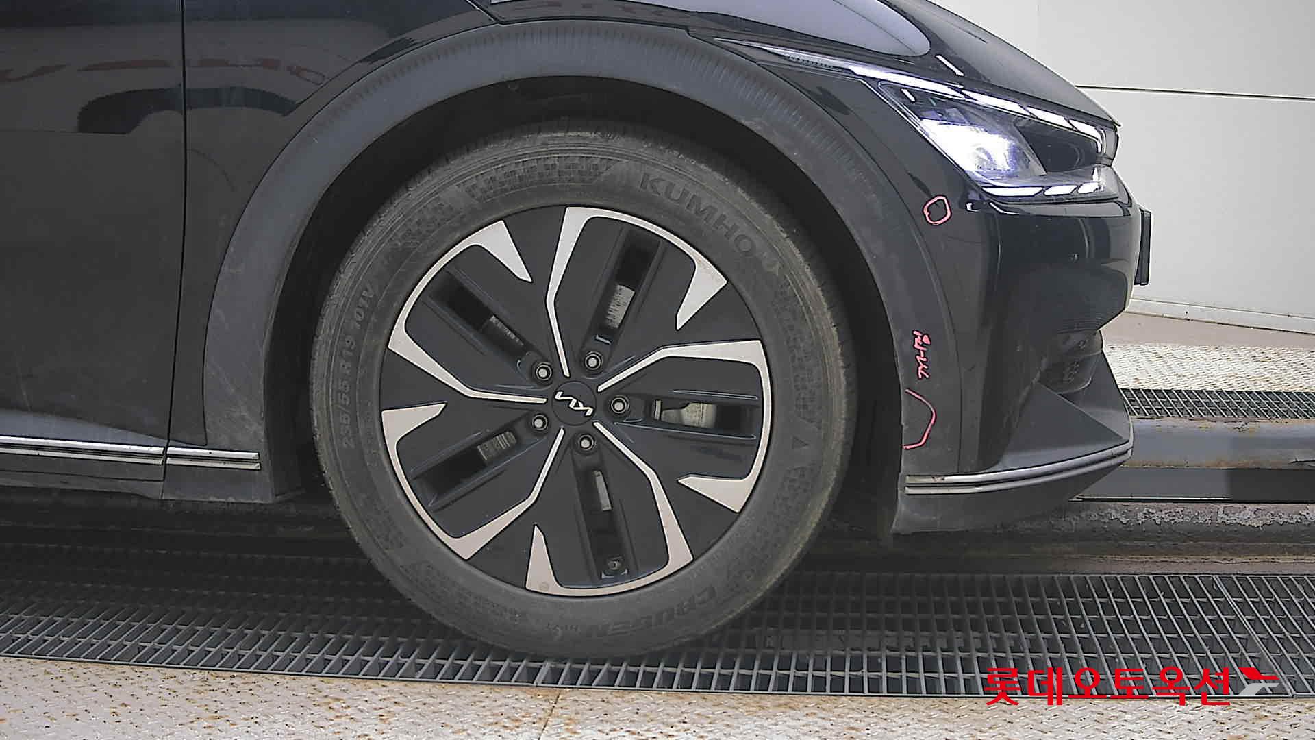 Kia EV6 id 3471571 из Кореи 23