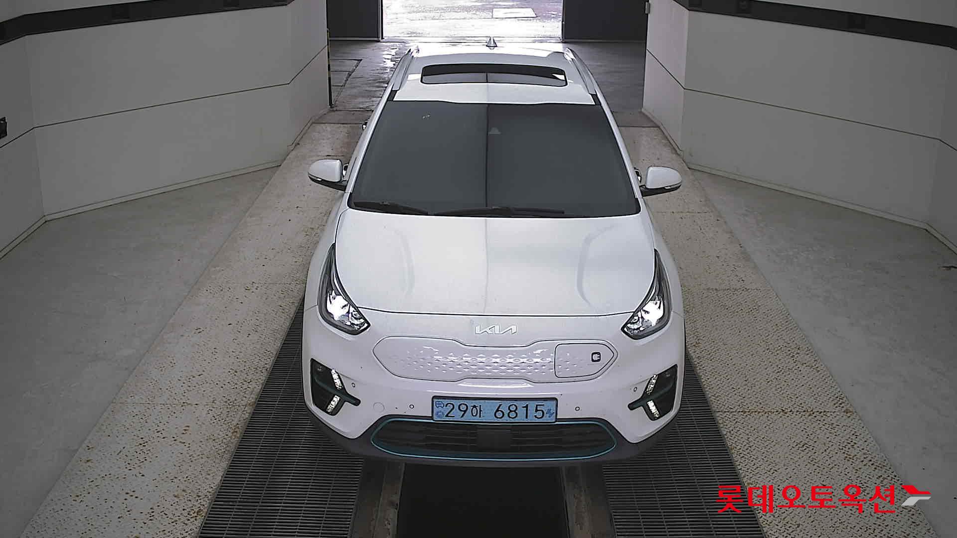 Kia Niro EV id 3471565 из Кореи 8