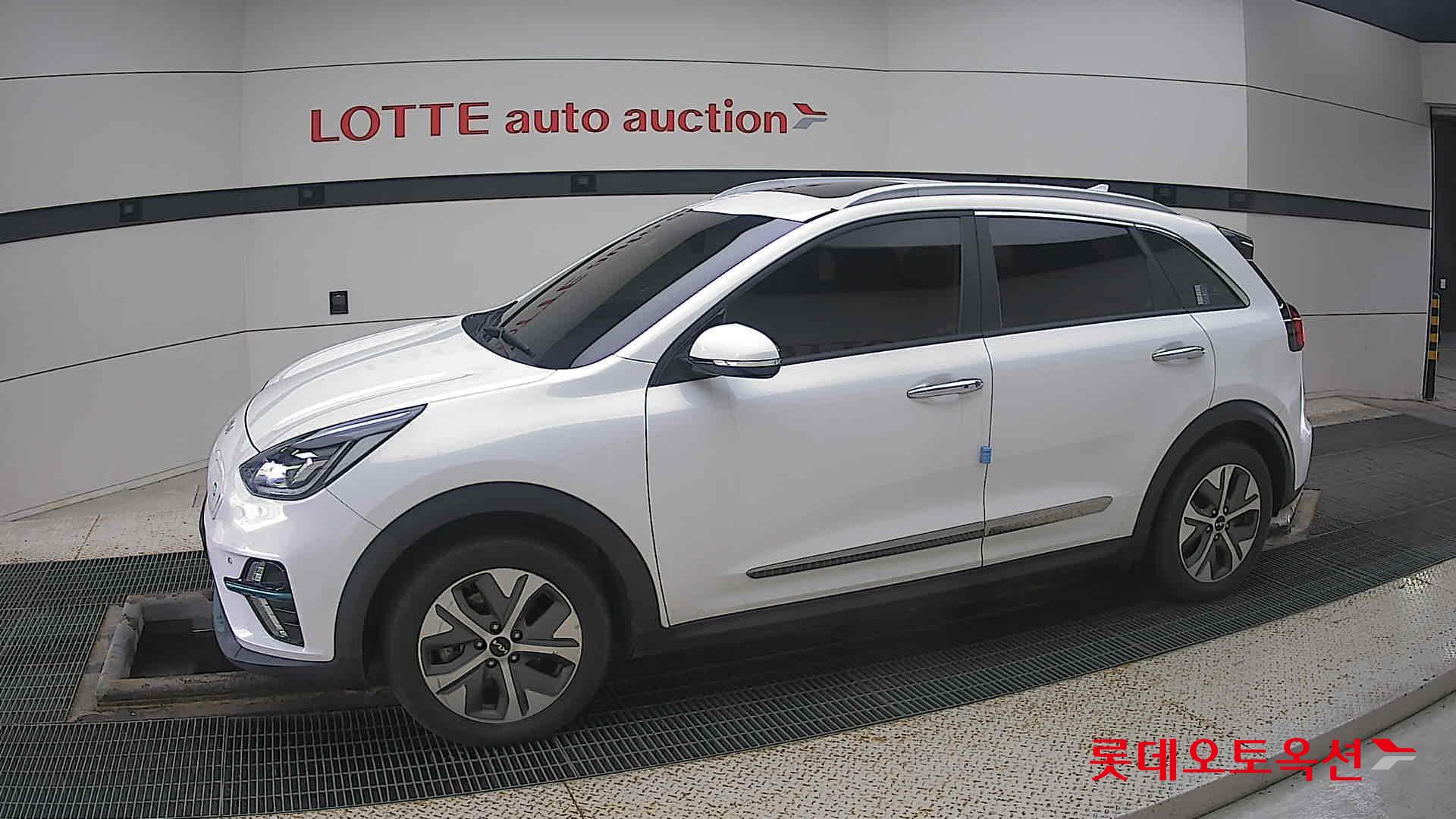 Kia Niro EV id 3471565 из Кореи 12