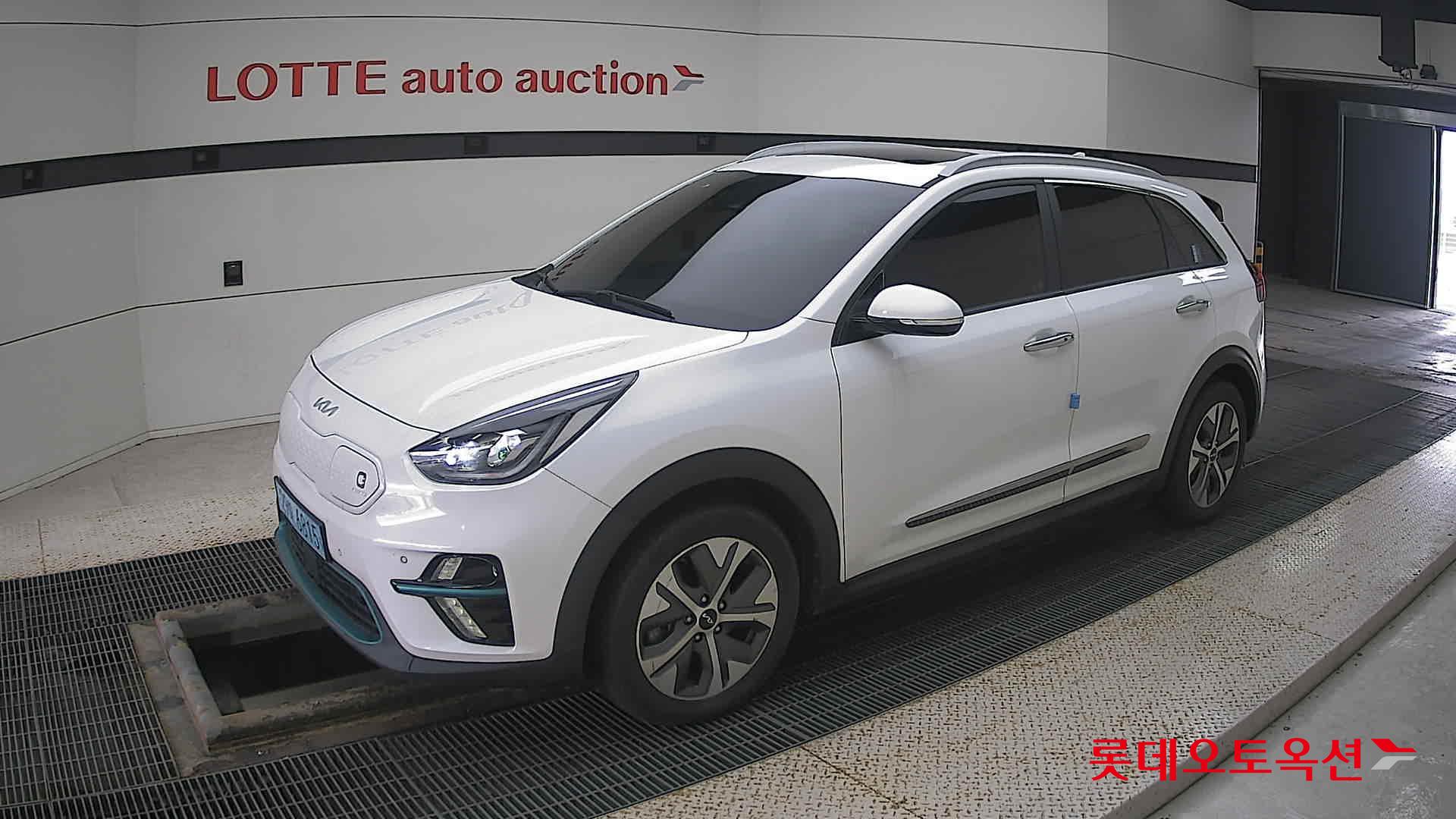 Kia Niro EV id 3471565 из Кореи 13