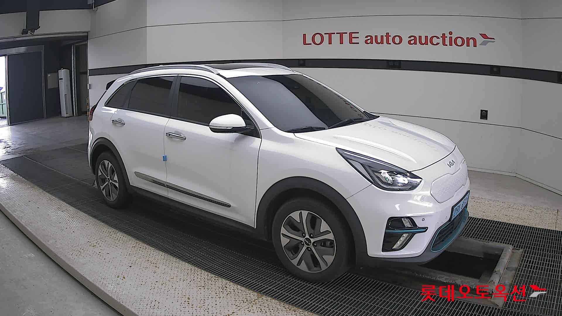 Kia Niro EV id 3471565 из Кореи 16