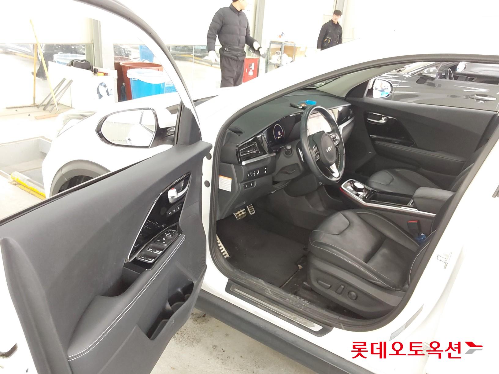 Kia Niro EV id 3471565 из Кореи 35