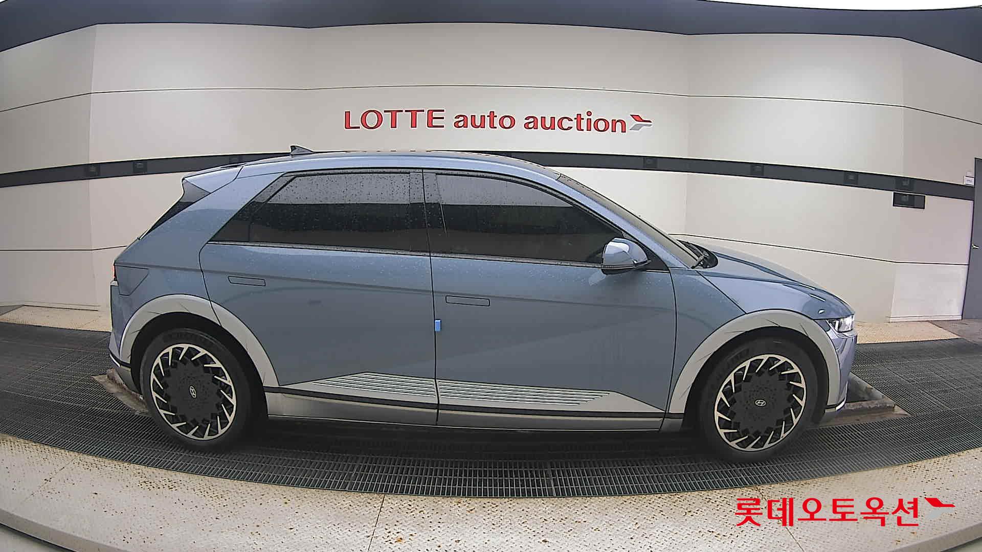 Hyundai IONIQ 5 2022 Lucid Blue Pearl из Кореи, фото 3