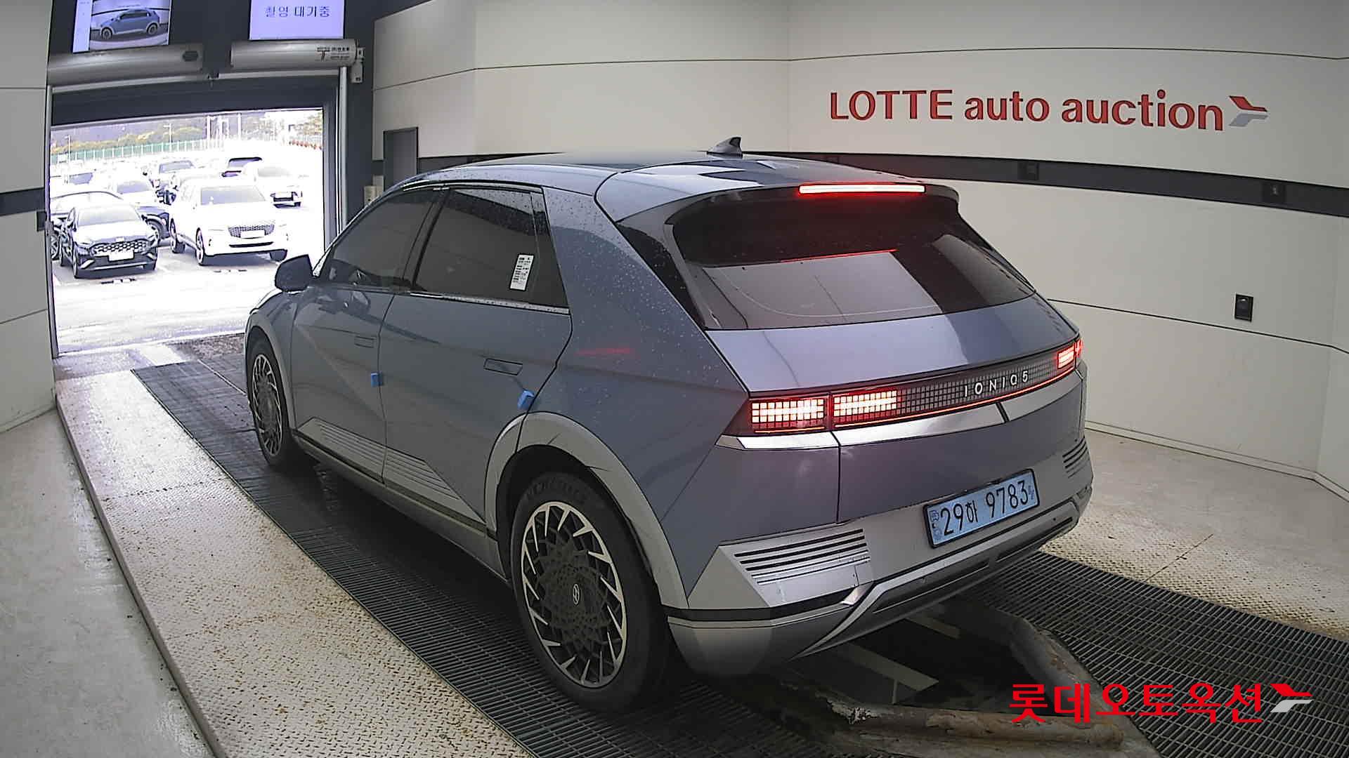 Hyundai IONIQ 5 2022 Lucid Blue Pearl из Кореи, фото 6