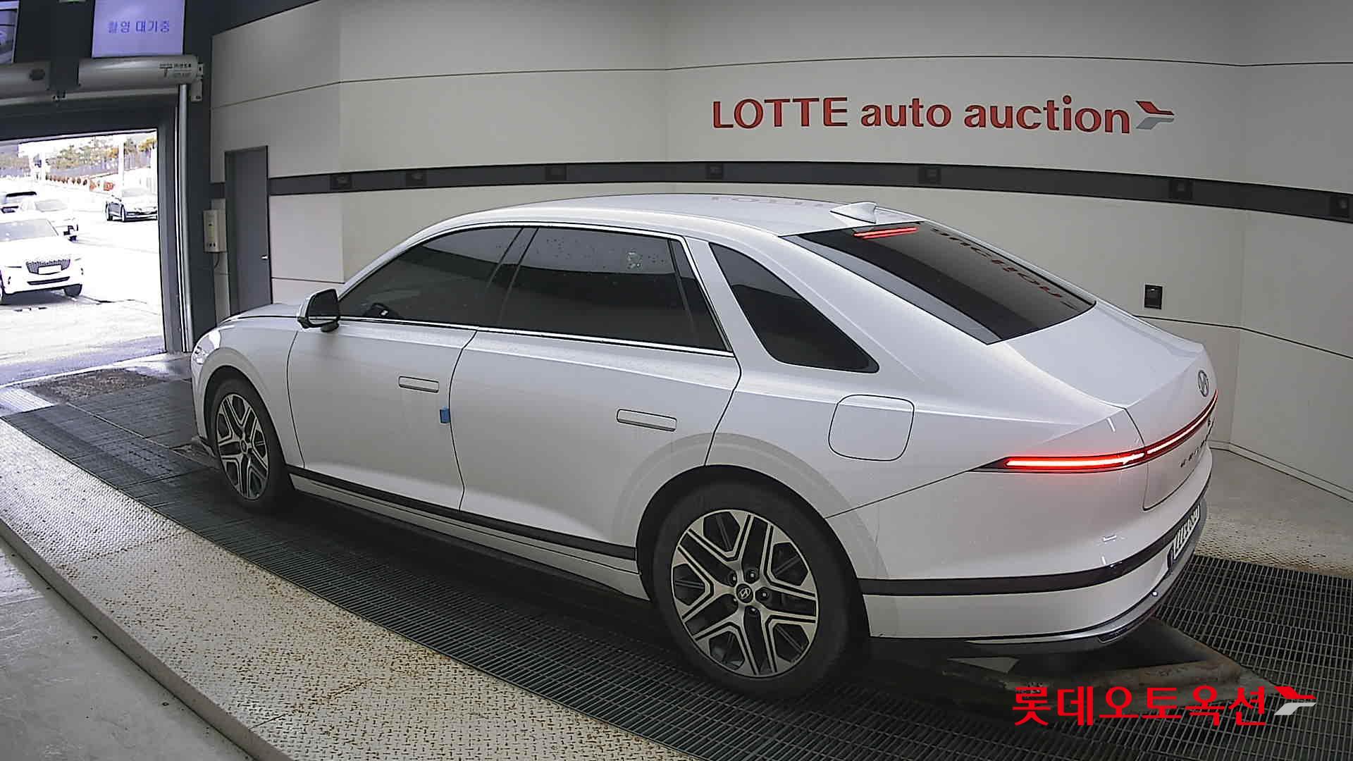 Hyundai Grandeur Hybrid id 3471663 из Кореи 10