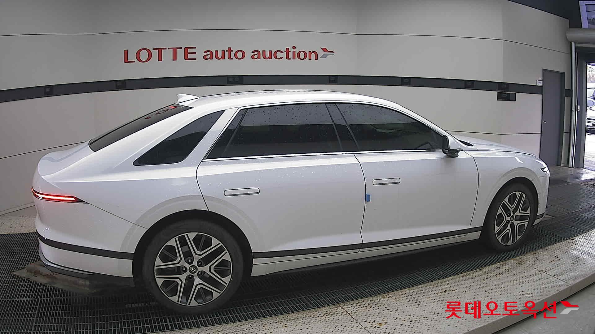 Hyundai Grandeur Hybrid id 3471663 из Кореи 18