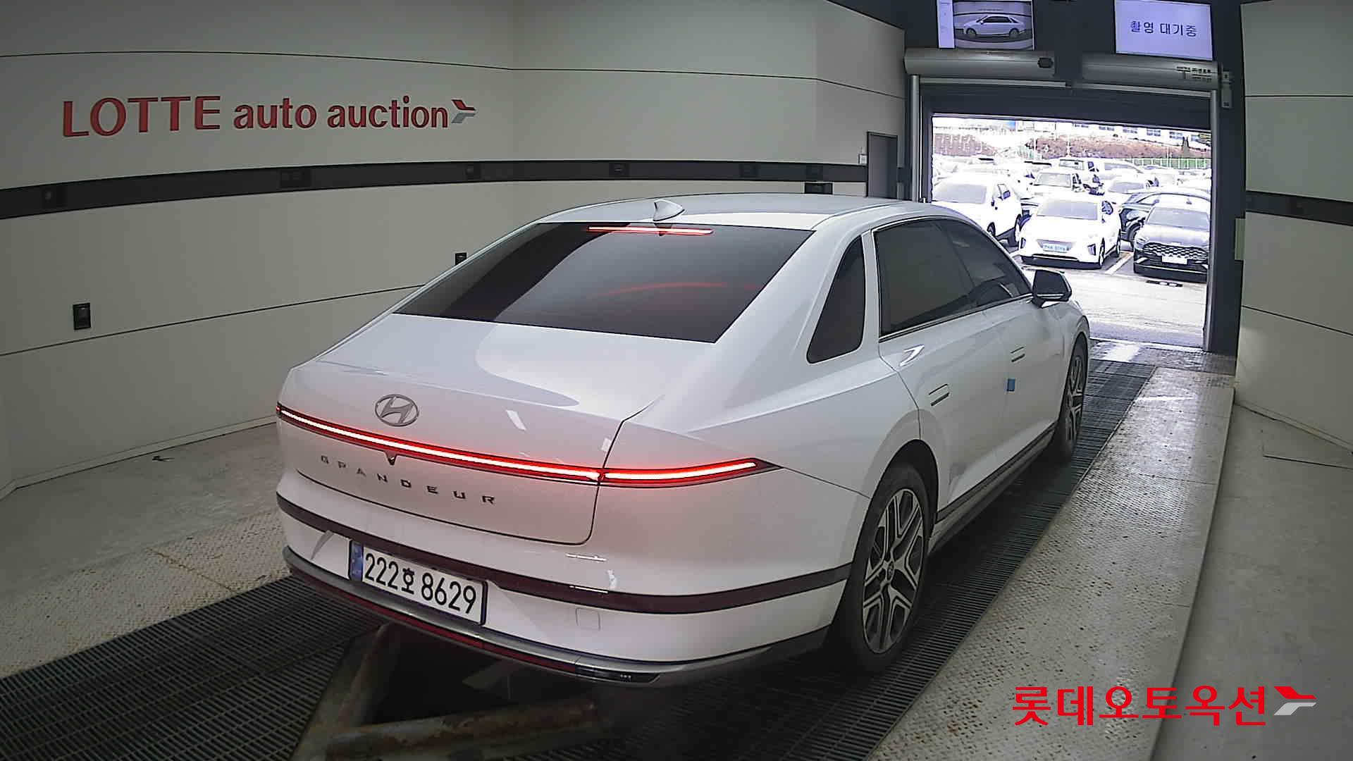 Hyundai Grandeur Hybrid id 3471663 из Кореи 20