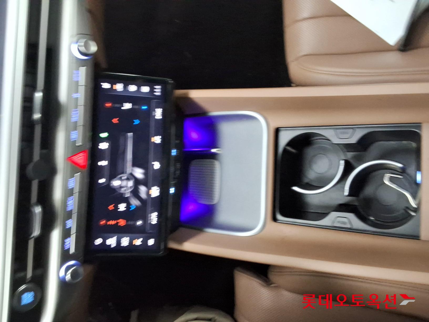 Hyundai Grandeur Hybrid id 3471663 из Кореи 31