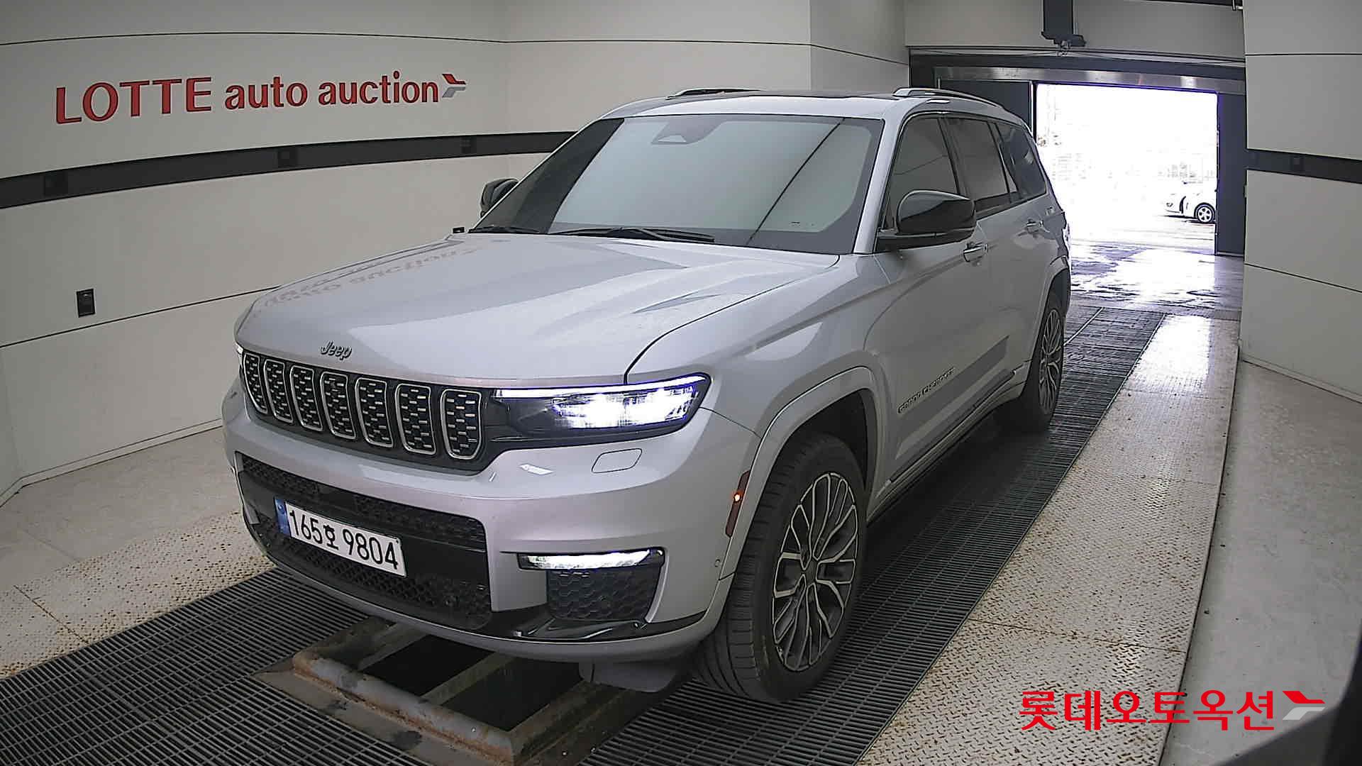 Jeep Straw Grand Cherokee L 2021 Серебряный из Кореи