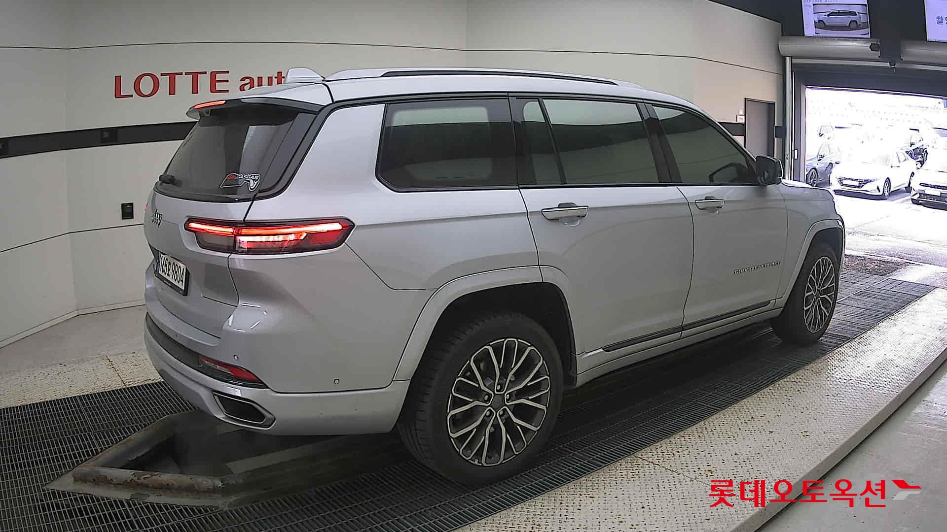 Jeep Straw Grand Cherokee L id 3466750 из Кореи 19