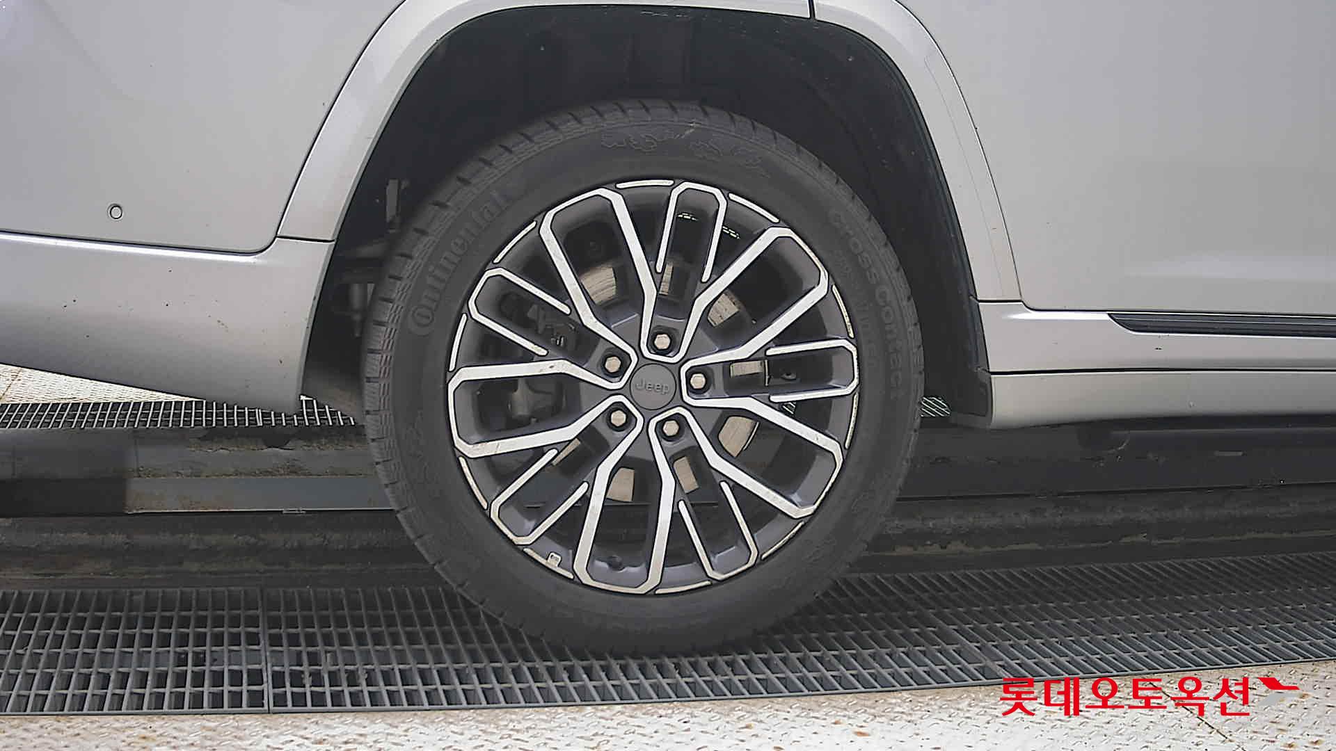 Jeep Straw Grand Cherokee L id 3466750 из Кореи 24